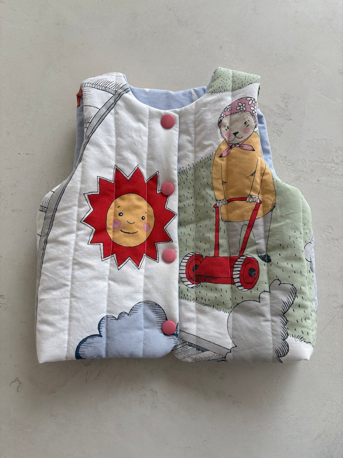 Lakes Vest- I spy collection